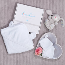 Load image into Gallery viewer, Large Bamboo Hooded Towel for Kids (with Ears) – Large White Gift Set
